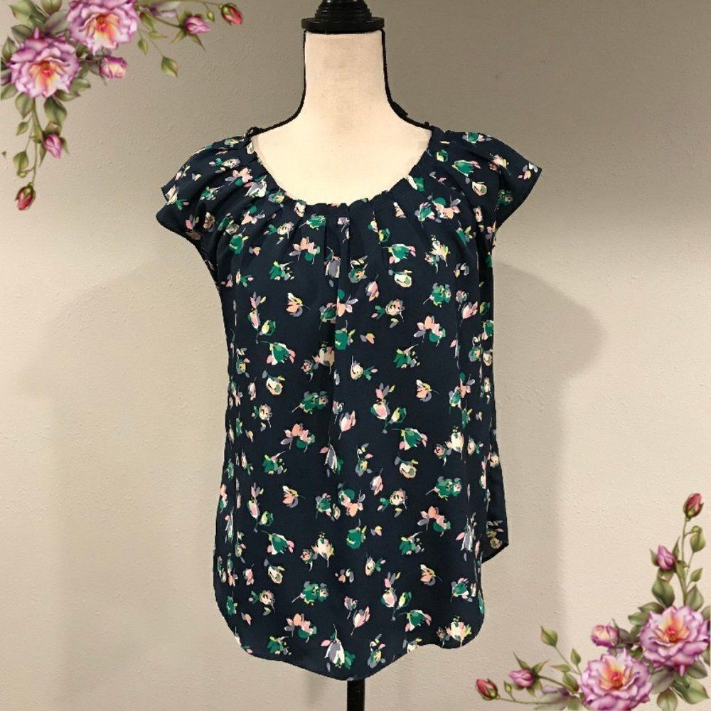 Cap sleeve loose fit floral blouse / top